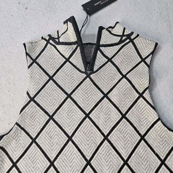 ROMEO & JULIET Sz Small Mock Neck Diamond Pattern Gray & Black Sleevless Sweater - Picture 6 of 7